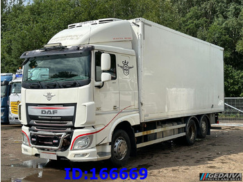 مبردة شاحنة DAF XF 106 460