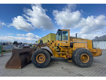 اللودر بعجل VOLVO L180