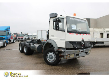 الشاسيه شاحنة MERCEDES-BENZ Axor