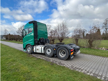 شاحنة جرار Volvo FH 16.650 | 6X2/4 | FULL AIR | RETARDER | LOW KM !!! |: صور 3