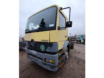 الشاسيه شاحنة MERCEDES-BENZ Atego 1823