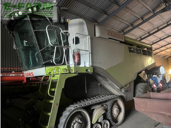 حصادة شاملة CLAAS Lexion 760