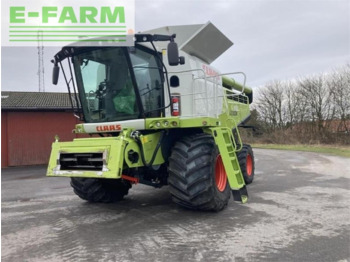 حصادة شاملة CLAAS Lexion 760