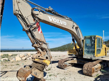 حفارة VOLVO EC240D