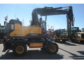 حفارة على عجلات VOLVO EW180