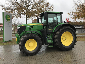 جرار JOHN DEERE 6215R