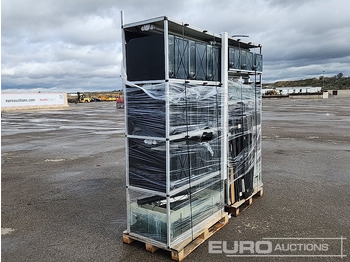 معدات البناء Pallet of Varios Aquariums (2 of): صور 4