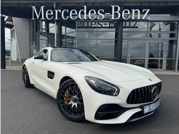 سيارة MERCEDES-BENZ