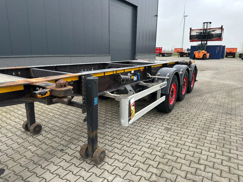 شاحنات الحاويات / جسم علوي قابل للتغيير نصف مقطورة Burg 20FT ADR (EX/II, EX/III, FL, AT) Chassis, Empty weight : 3.690kg, SAF INTRADISC, 2x Liftaxle, NL-chassis, APK/ADR: 04-2025: صور 11