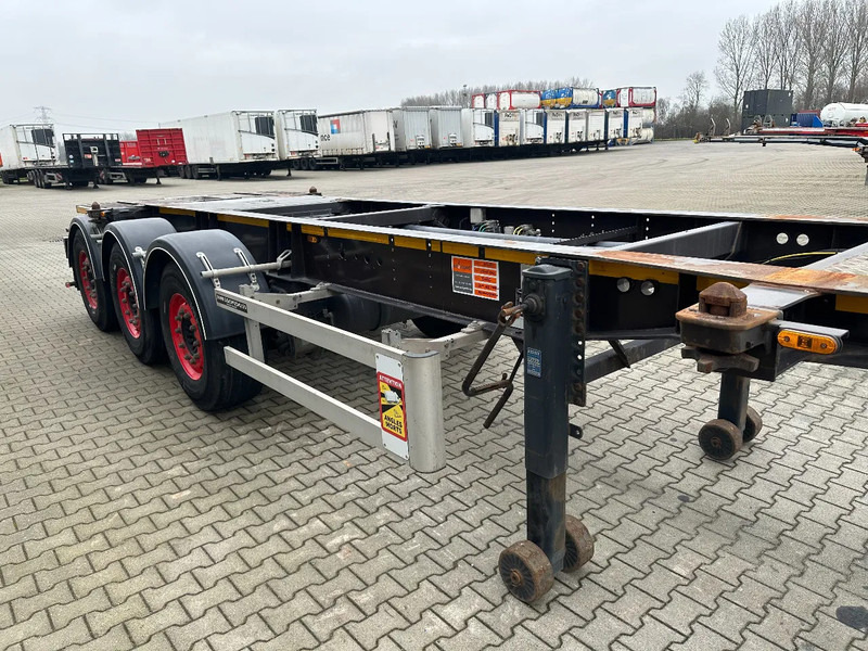 شاحنات الحاويات / جسم علوي قابل للتغيير نصف مقطورة Burg 20FT ADR (EX/II, EX/III, FL, AT) Chassis, Empty weight : 3.690kg, SAF INTRADISC, 2x Liftaxle, NL-chassis, APK/ADR: 04-2025: صور 8