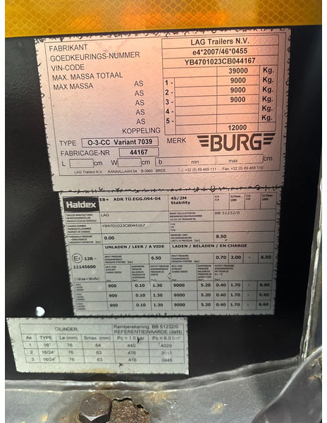 شاحنات الحاويات / جسم علوي قابل للتغيير نصف مقطورة Burg 20FT ADR (EX/II, EX/III, FL, AT), empty weight: 3.690kg, SAF INTRADISC, 2x liftaxle, ALCOA, NL-Chassis, APK/ADR: 07-2025: صور 20