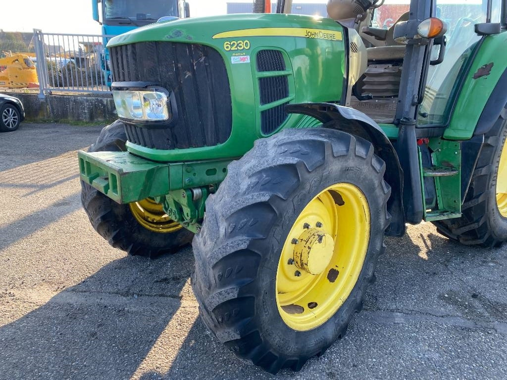 جرار John Deere 6230 P/QUAD 40Km/h-TLS-Command Center endommagé: صور 24