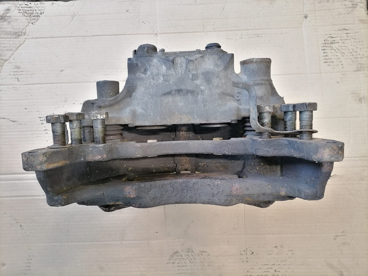 أجزاء الفرامل - شاحنة Scania Brake caliper 1946306: صور 6