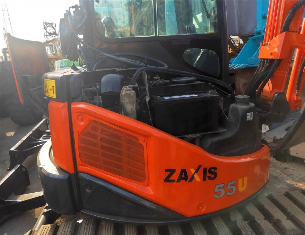 حفارة مصغرة Hitachi ZX55UR: صور 6