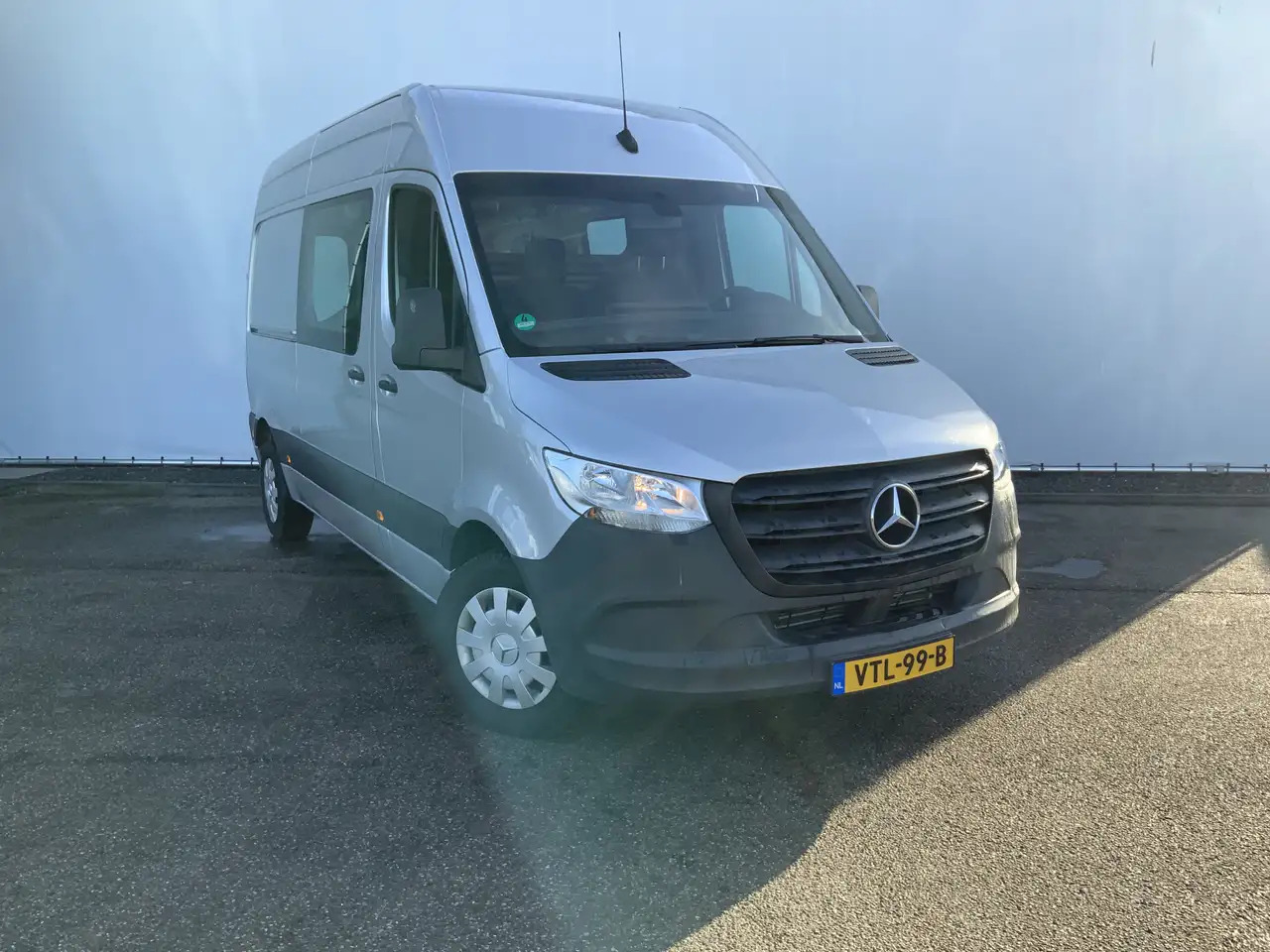 Mercedes-Benz Sprinter 314 2.2 CDI L2H2 Airco Cruise 3 Zits Trekhaak 2000 إيجار Mercedes-Benz Sprinter 314 2.2 CDI L2H2 Airco Cruise 3 Zits Trekhaak 2000: صور 18