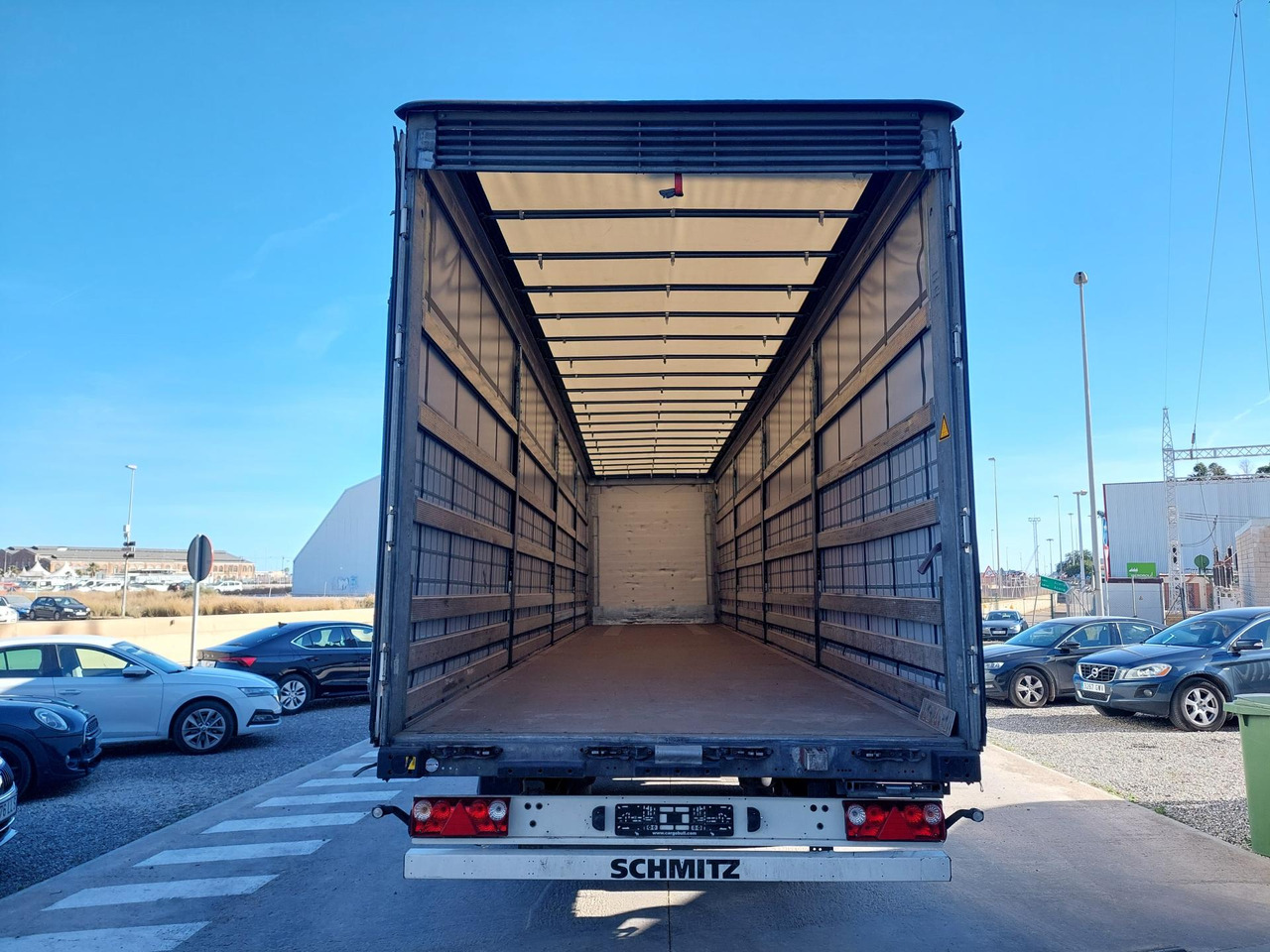 الخيمة نصف مقطورة Schmitz Cargobull SCS24/L Varios: صور 9