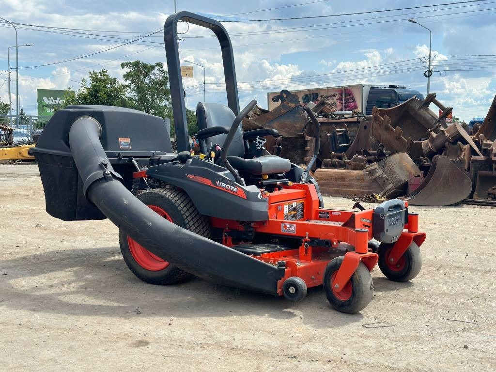 جزازة المروج Kubota Z121S: صور 6