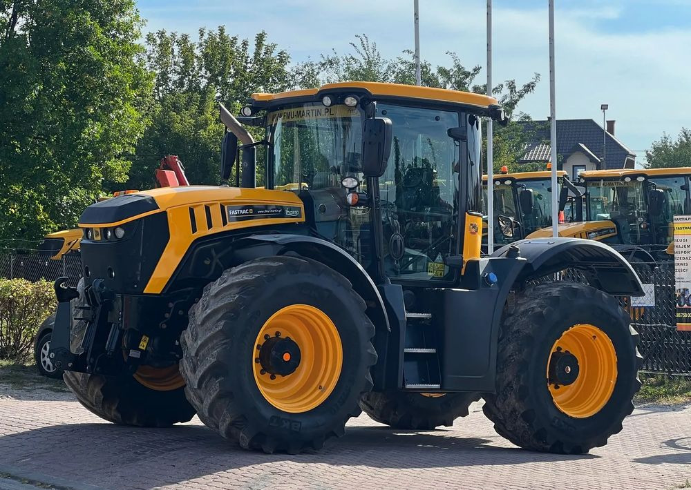 جرار JCB Fastrac 4220: صور 8