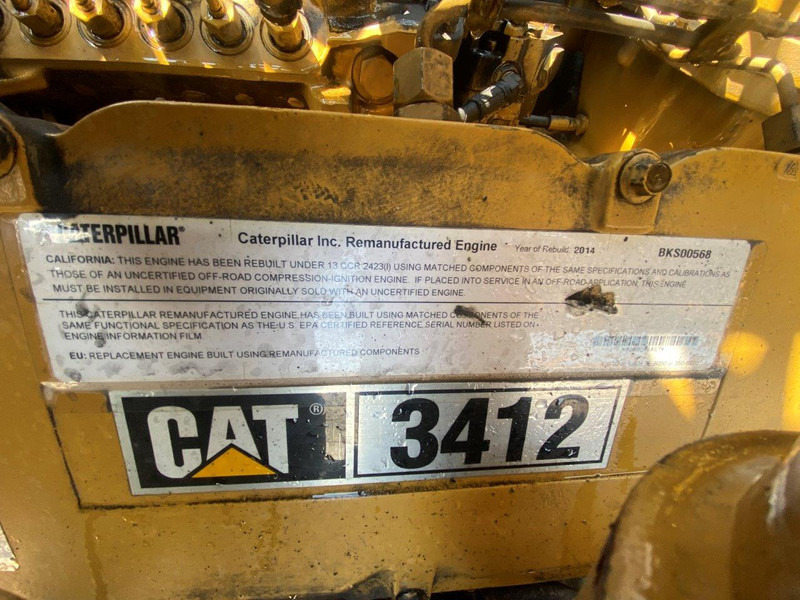 اللودر بعجل Caterpillar 992 D: صور 11