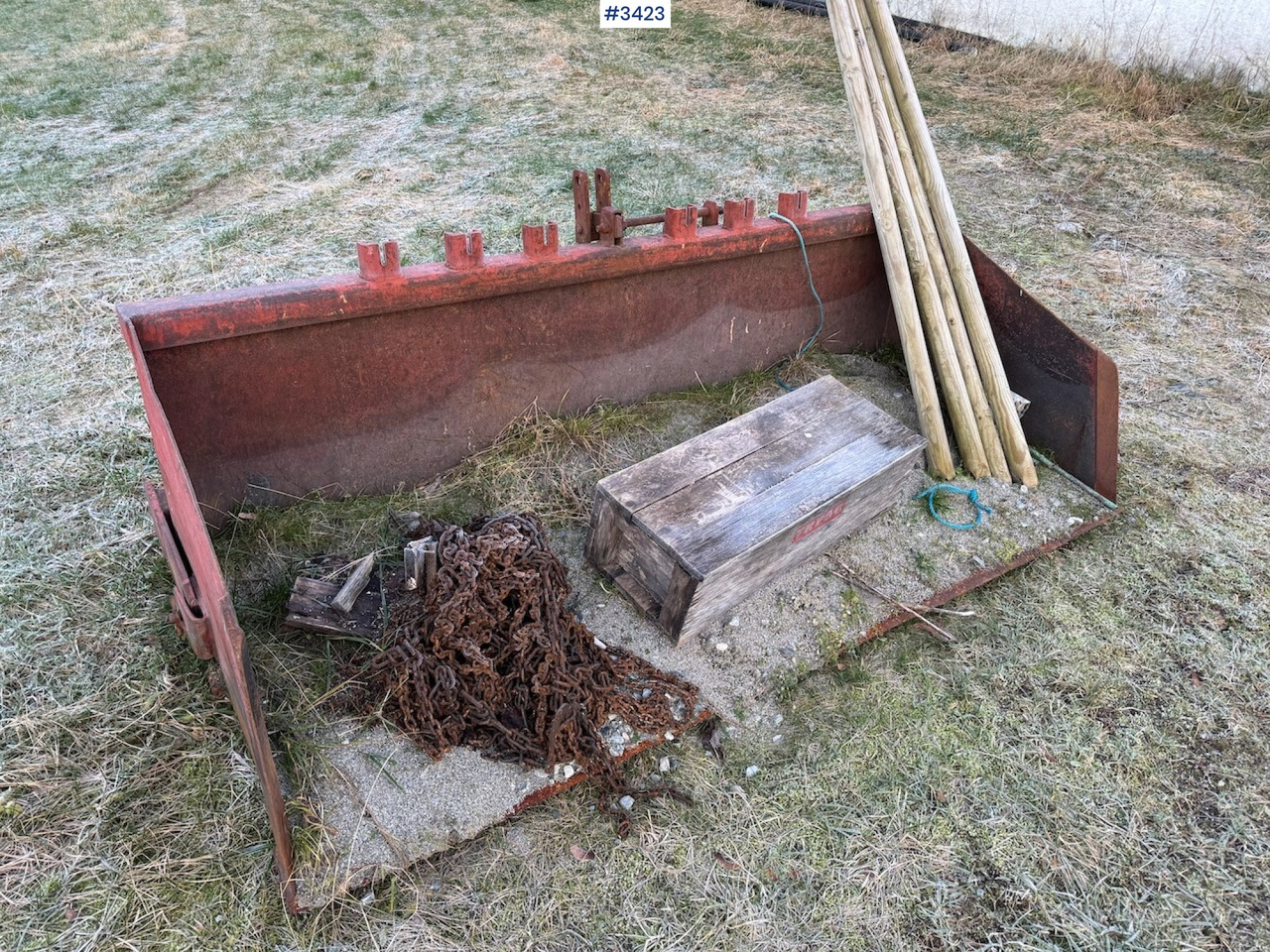 جرار 1981 Ford 4600 w/front loader, bucket and pallet fork.: صور 29