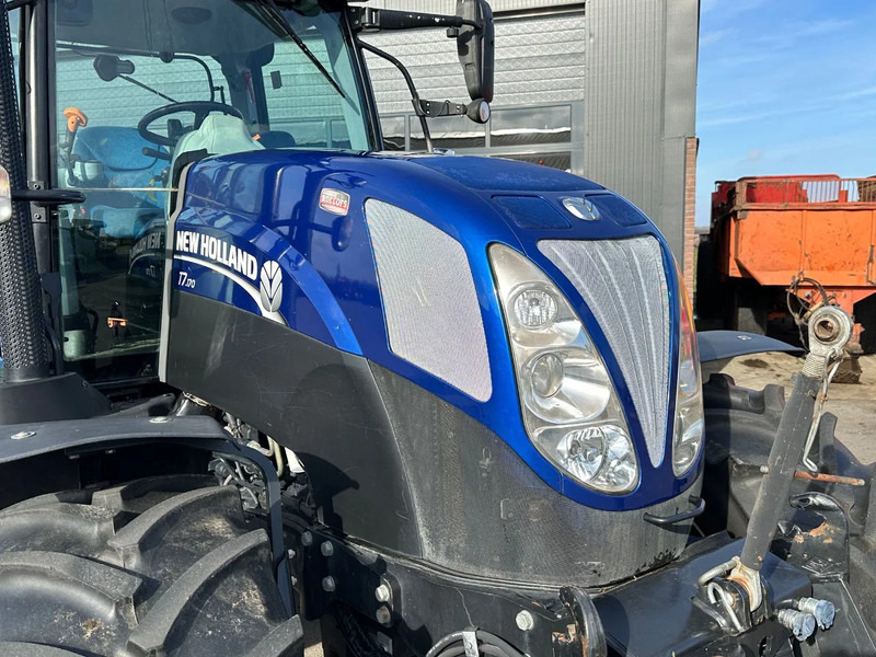 New Holland T7.170RC Range Command إيجار New Holland T7.170RC Range Command: صور 8