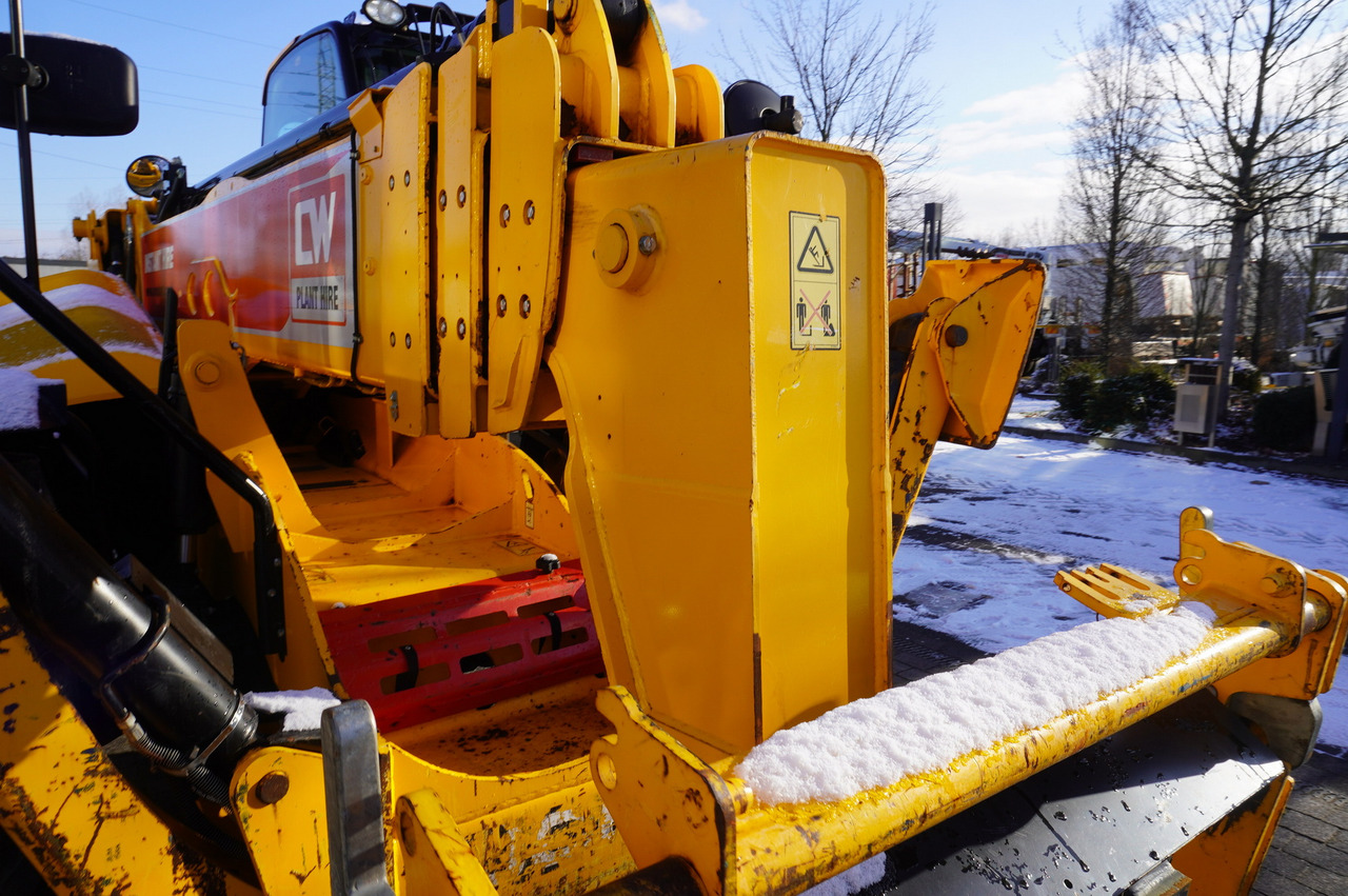 جرافة ذات عجلات تلسكوبية JCB 540-170 Telescopic Loader / 17m / joystick: صور 26