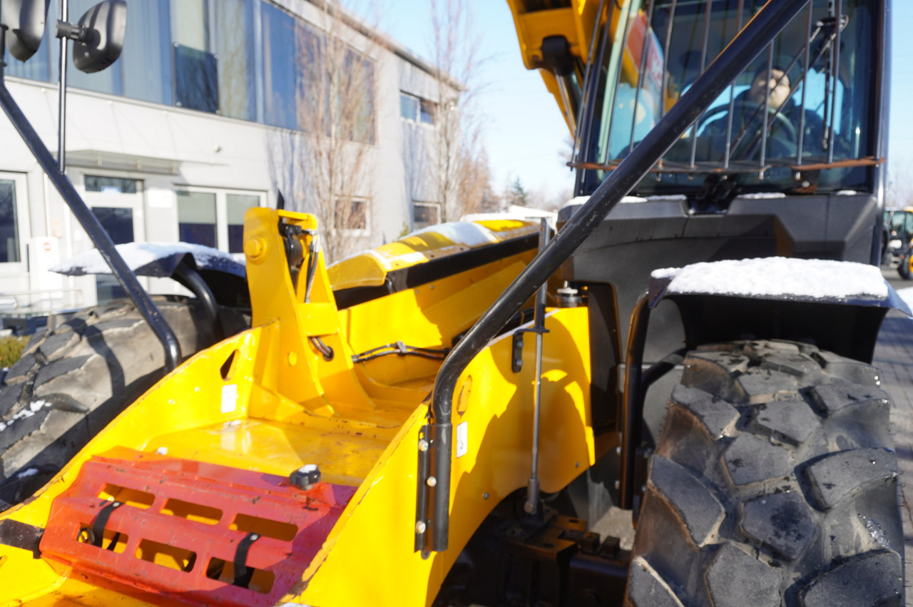 جرافة ذات عجلات تلسكوبية JCB 540-170 Telescopic Loader / 17m / joystick: صور 33