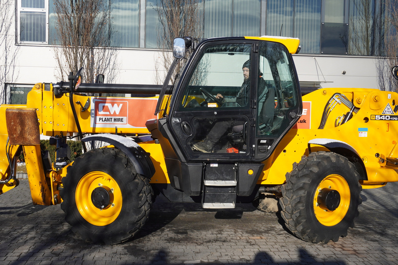 جرافة ذات عجلات تلسكوبية JCB 540-170 Telescopic Loader / 17m / joystick: صور 31