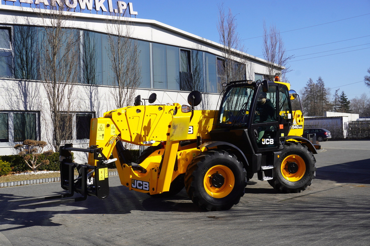 جرافة ذات عجلات تلسكوبية JCB 540-200 Telescopic Loader / 20m / joystick: صور 13