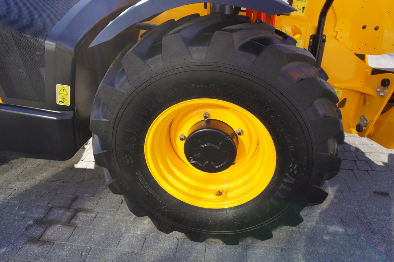 جرافة ذات عجلات تلسكوبية JCB 540-200 Telescopic Loader / 20m / joystick: صور 15