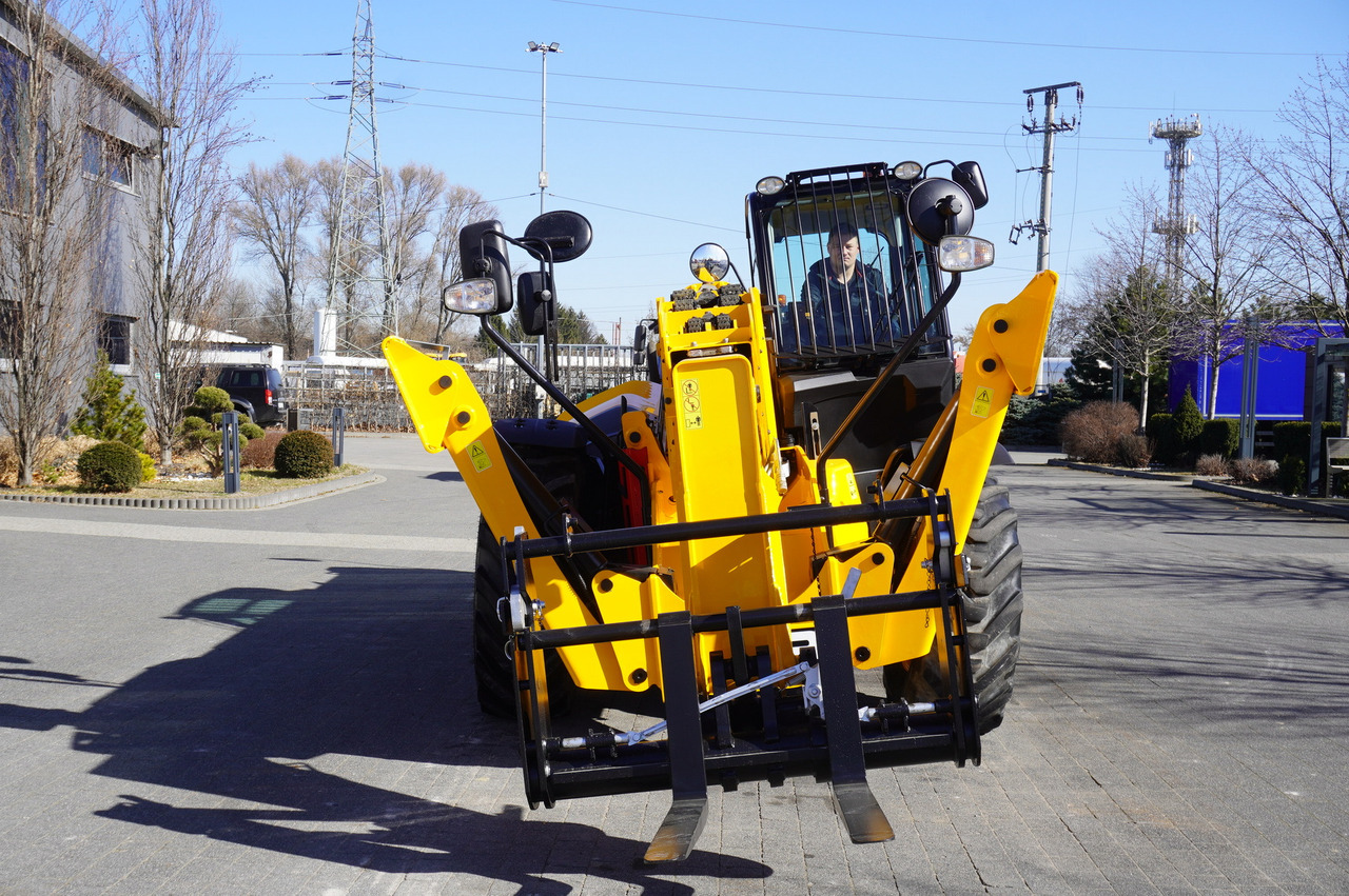 جرافة ذات عجلات تلسكوبية JCB 540-200 Telescopic Loader / 20m / joystick: صور 10