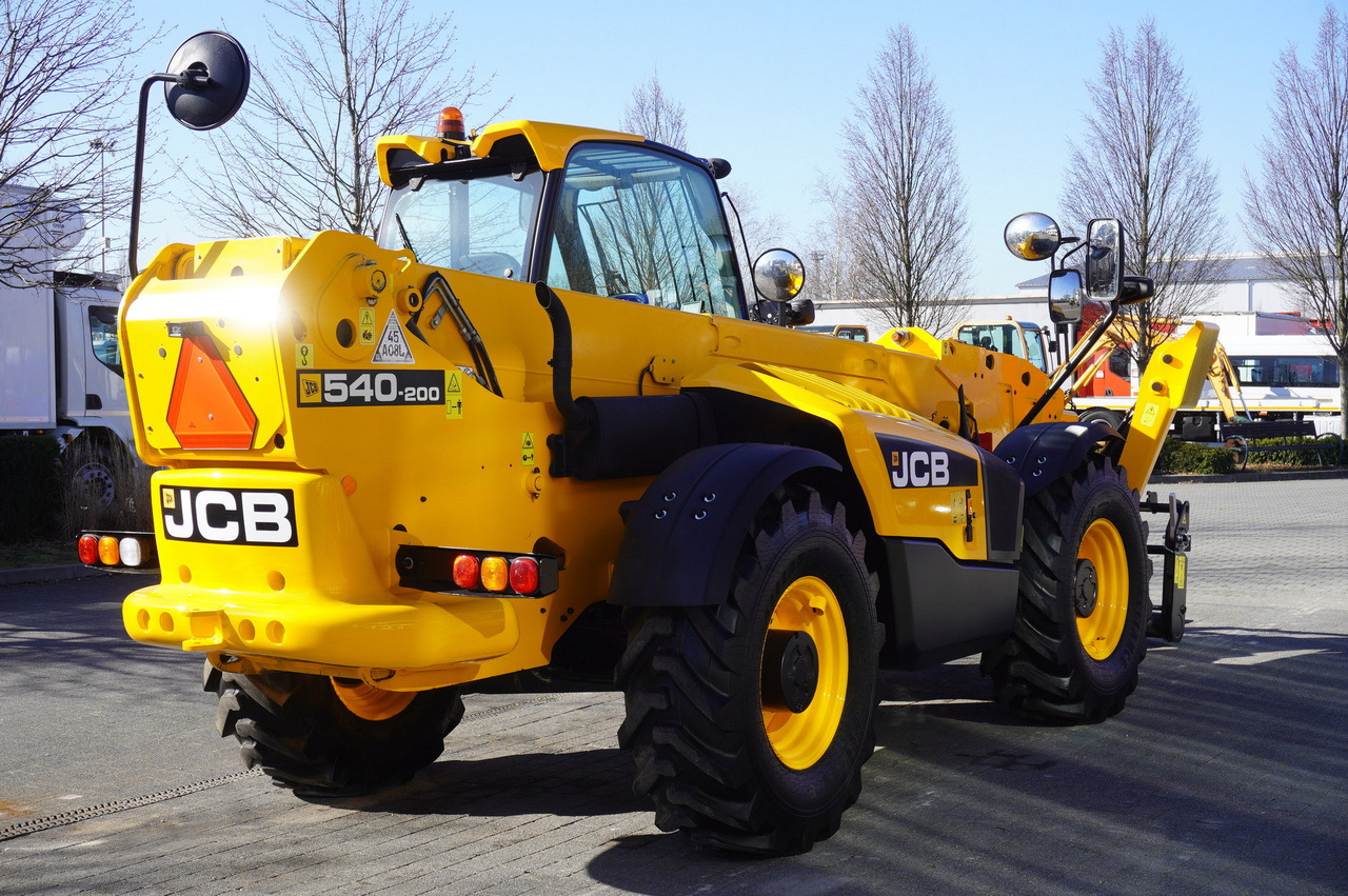 جرافة ذات عجلات تلسكوبية JCB 540-200 Telescopic Loader / 20m / joystick: صور 7