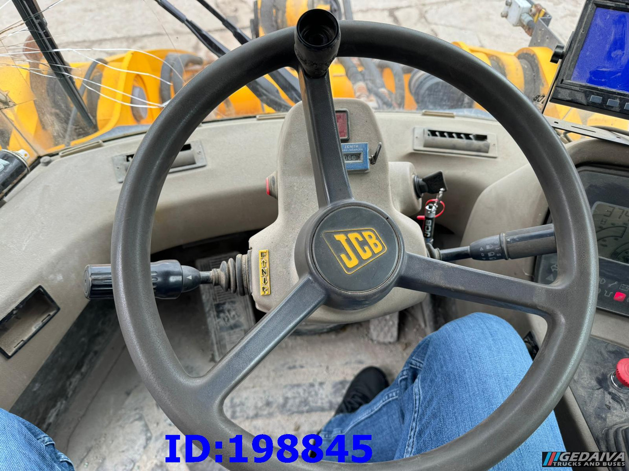 اللودر بعجل JCB 456 ZX 4x4 / 330: صور 10