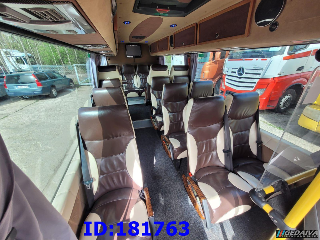 سياحية حافلة MERCEDES-BENZ Sprinter 518 - VIP - 17 Seater: صور 17