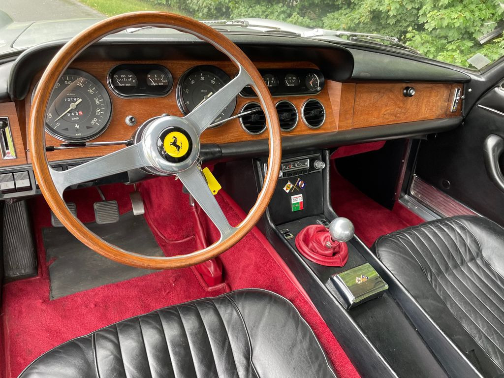 سيارة Ferrari 330 GT Coupe 2+2/TÜV neu/H-Zulassung: صور 9