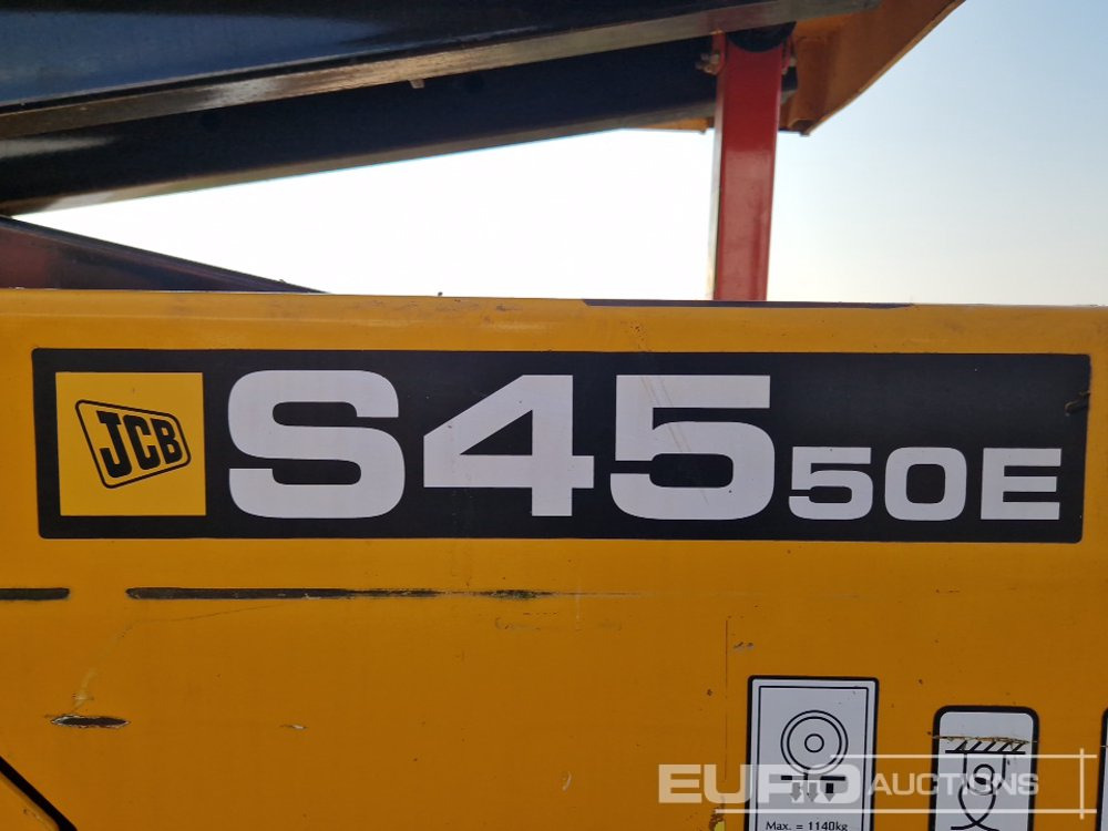 منصات هيدروليكية متنقلة JCB S4550E: صور 20