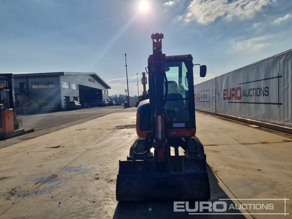 حفارة مصغرة 2020 Kubota U27-4: صور 8