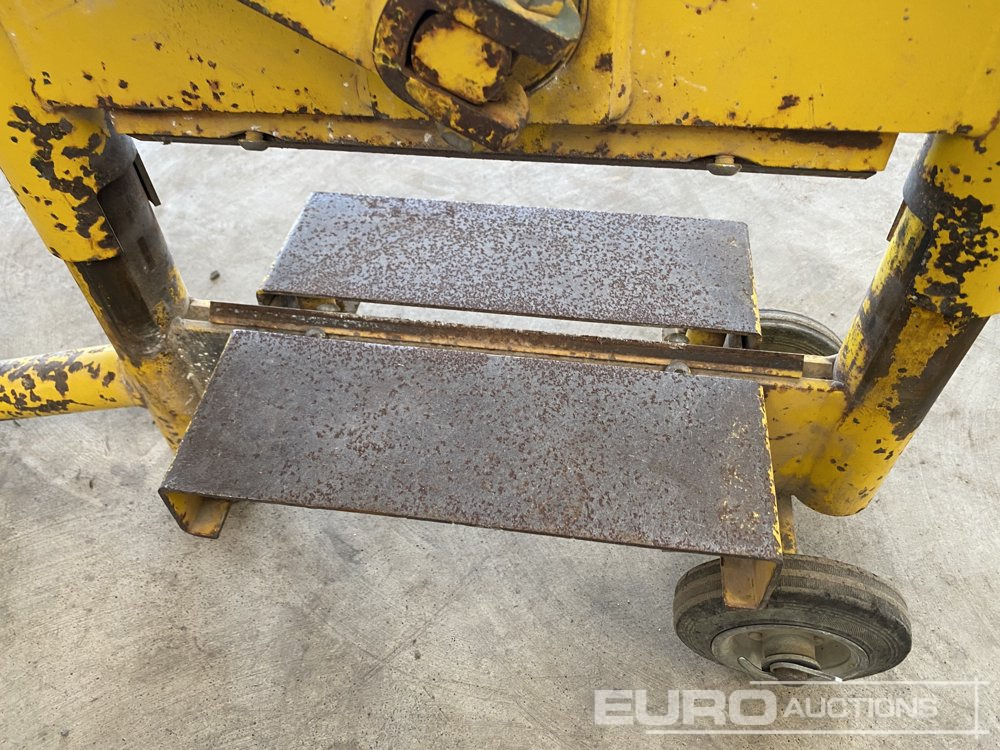 معدات البناء Stone Cutter: صور 6