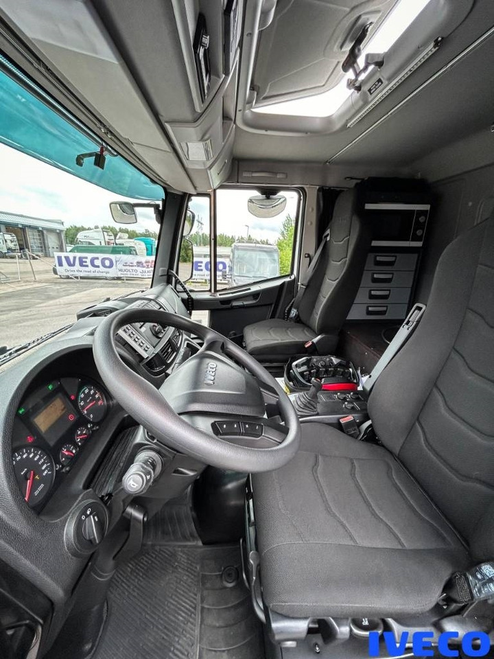 جديد شاحنة كرين Iveco EuroCargo ML150E28 4x4 Sähkölaitos auto: صور 17